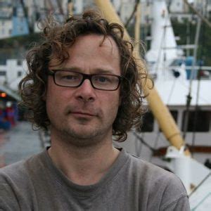 hugh fearnley whittingstall personal life.